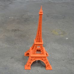 3.jpg Eiffelturm von 615 mm