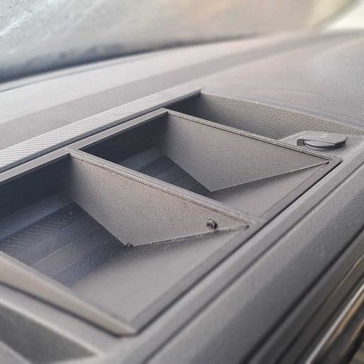 3.1.jpg VW T6 TOP DASH TRAY/TRAYS WITH LIDS