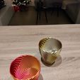 gMax Twisted Ripple Vase Bin