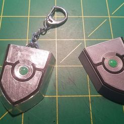 20200114_183952.jpg Fichier STL gratuit The Rise Of the Shield Hero Shield Key Chan・Objet pour imprimante 3D à télécharger