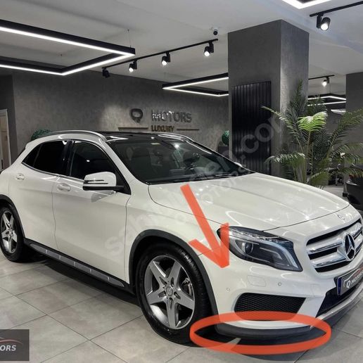 Mercedes Gla 180 front bumper corner bakelite 3D model