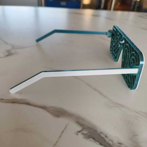 WhatsApp-Image-2024-12-26-at-22.20.33-3.jpeg 2025 Glasses