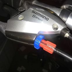 tensioner-and-collar.jpg Free 3D file Shimano brake tensioner・3D printer model to download