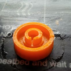 IMG_20140617_142847.jpg Archivo 3D gratis Alternativa al pomo LCD con descuento Reprap・Objeto imprimible en 3D para descargar