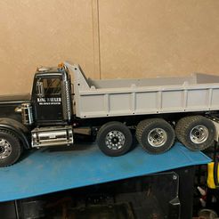 King hauler dump truck outlet
