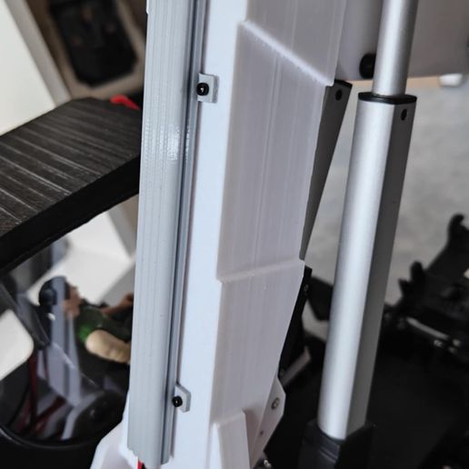 adfc4fd5-c85e-48a6-89e1-ff6c0e045835.jpg Home -> LIEBHERR 924 WHEEL EXCAVATOR 1/14