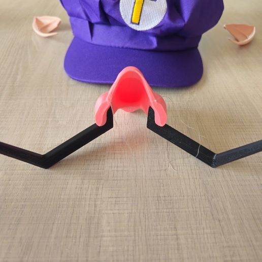 20250222_143601.jpg Waluigi wearable Nose and Mustache