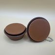 481783016_10235150477893113_6692301368879825400_n.jpg Peanut Butter Cup Clicker Fidget and Solid Keychain