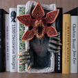 ChatGPT-Image-22-de-jan.-de-2026,-21_20_11.png Demogorgon Book Nook - Estante de livros de terror de Stranger Things