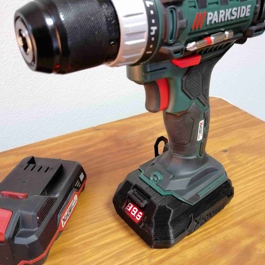 IMG_20200903_194903.jpg Parkside x20 电池盒