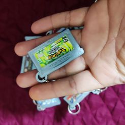 IMG_20221229_113817.jpg Файл STL Брелок GBA (брелок для игры в компьютерные игры)・Шаблон для загрузки и 3D-печати
