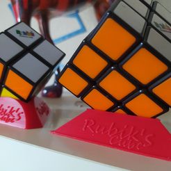 1674398792015.jpg STL file RUBIKS CUBE STAND 2 VERSIONS READY TO PRINT EASY PRINT・3D print design to download