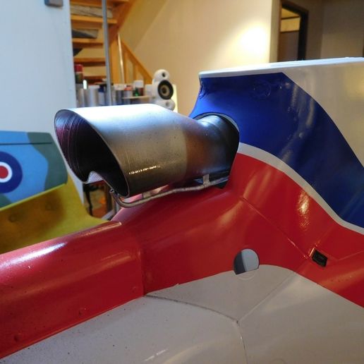 DSCN0762.JPG Funkey AS350 1/8-scale accessories.