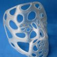 Polygon Mask - Voronoi Style (single walled, thicker and flat bottom)