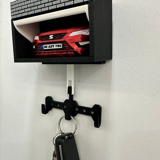 Seat-Ateca-3.jpeg Seat Ateca Garage Key Holder