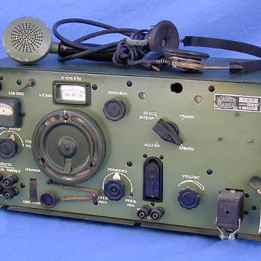 Free STL file 1/35 WW2 Italian Radios・3D print design to download・Cults