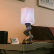 DSC09223.jpg Free STL file Low-poly Twist Mood Lamp・3D printer model to download