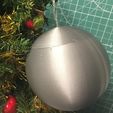 1.1.jpg Christmas Ball Surprise - 8 cm / 3.15 inch