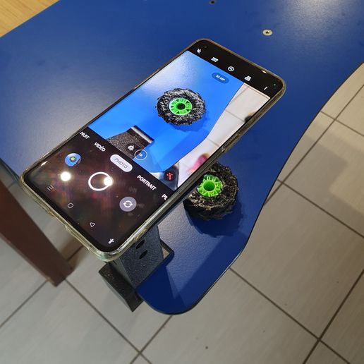 20221203_103327.jpg Tornillo de escáner