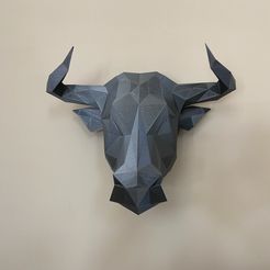 IMG_5044.jpg Archivo STL Cabeza de toro Low Poly・Idea de impresión 3D para descargar