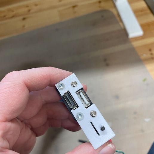 30fb1869-5b07-41cf-8840-4e82949a6626.jpeg Amiga 1200 Backdoor Extender kit 4 functions