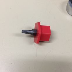 IMG_6665.jpg Archivo 3D gratis Adaptador de llave de tuerca hexagonal de 1/4・Modelo para descargar y imprimir en 3D
