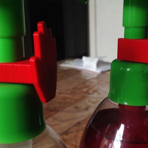 Soap dispenser