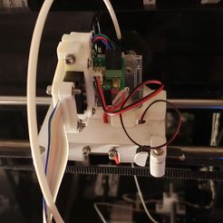 extruder.jpg Adapter - Titan Compatible Extruder to Wades Mounting Hole