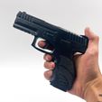 IMG_4017.jpg Pistol VP9 - Heckler & Koch SFP9 Prop practice fake training gun