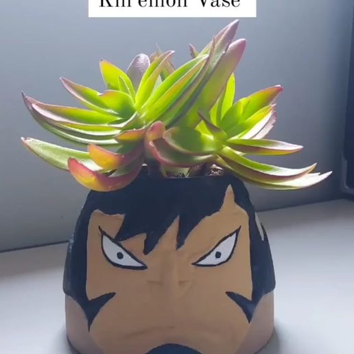 Kin´emon Vase 3D model