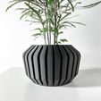 untitled-2195.jpg The Vaki Planter Pot with Drainage | Tray & Stand Included | Modern and Unique Home Decor for Plants and Succulents  | STL File