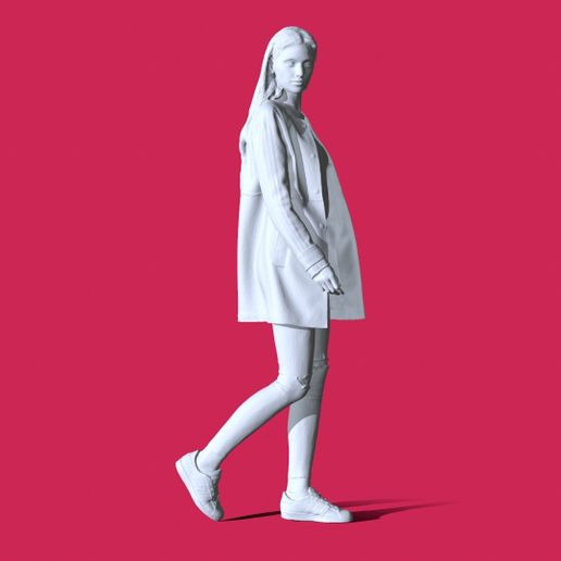 m_00000.jpg Miniature Pose Character C116