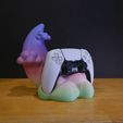moon-cloud-controller-stand-holder-sony-playstation-5-ps5-3d-print-2.jpg Soporte para mando Cloud & Moon || Playstation 5