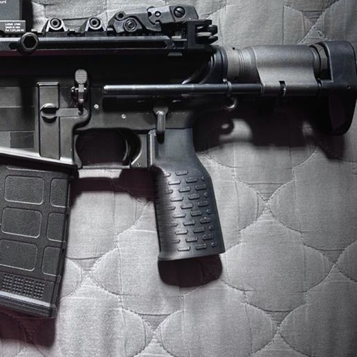 KakaoTalk_20221130_231917378.jpg AR-15 (GBB) Straight pistol grip
