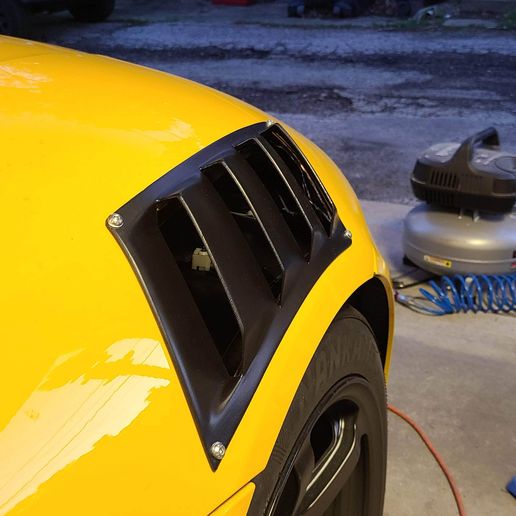 20240418_200830.jpg A90 Supra Time Attack Fender Vent