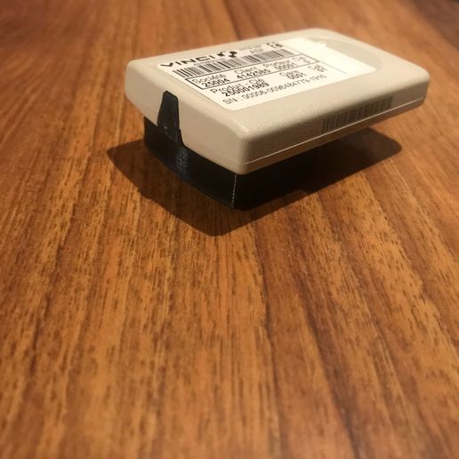 IMG_3974.jpg Support badge Liber T