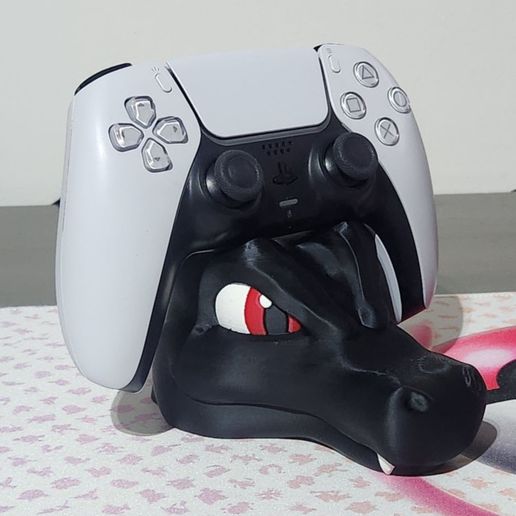 1.jpg CHARIZARD CONTROLLER-HALTERUNG