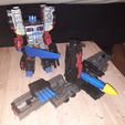 FUXdfbRWAAErQ5Q.jpg Legacy Optimus Prime base upgrades