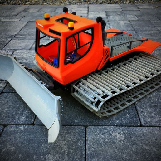 PistenBully 1:14 R/C 3D model