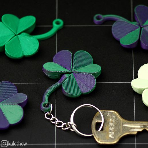 IMG_8483.jpg Flexible Shamrock Keychain ☘️