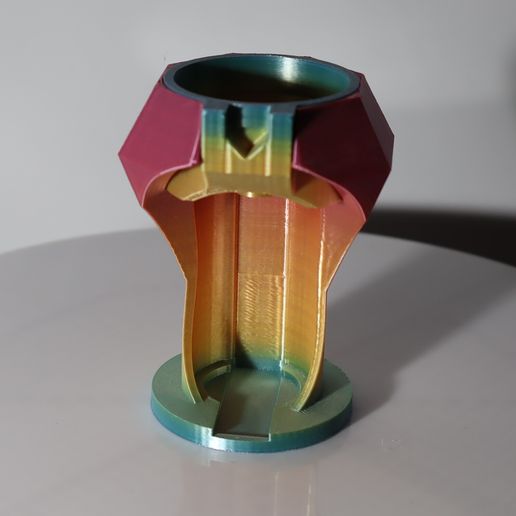 IMG_0779.jpg DP Funnel: "Diamond". Dual system for TicTac cans & round containers