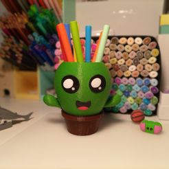 IMG_20221028_213923.jpg Fichier STL PORTE-CRAYONS PORTE-CRAYONS CACTUS KAWAII・Idée pour impression 3D à télécharger