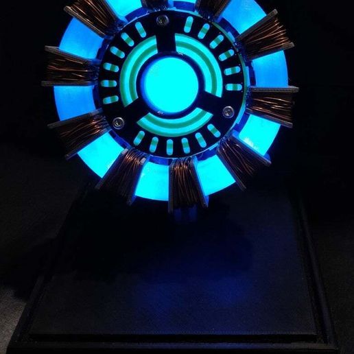 IMG_20180825_133714.jpg Réacteur à arc avec support