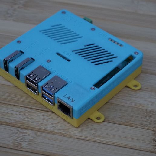 _DSC6143.jpg Raspberry Pi 4 & Waveshare Connector Adapter Housing by Nerdiy.de
