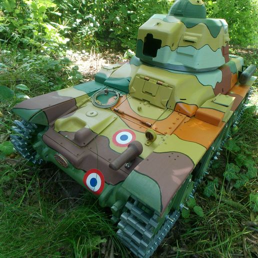 🪖 NOTICE TANK Renault R35・Free STL File for ・Cults