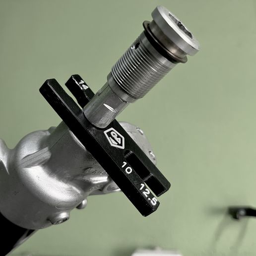 Cartridge Rod Holding Tool