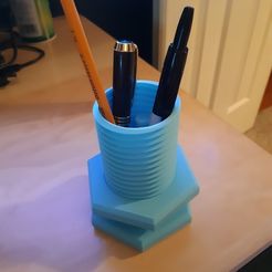 20190119_174957_-.jpg 3D-Datei Stifthalter für den Schreibtisch kostenlos・3D-Drucker-Modell zum herunterladen