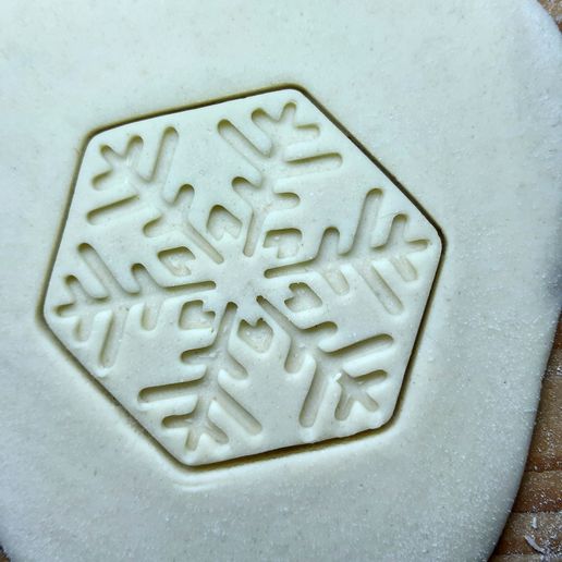 20201207_1912300.jpg Cortador de galletas de copos de nieve de Navidad