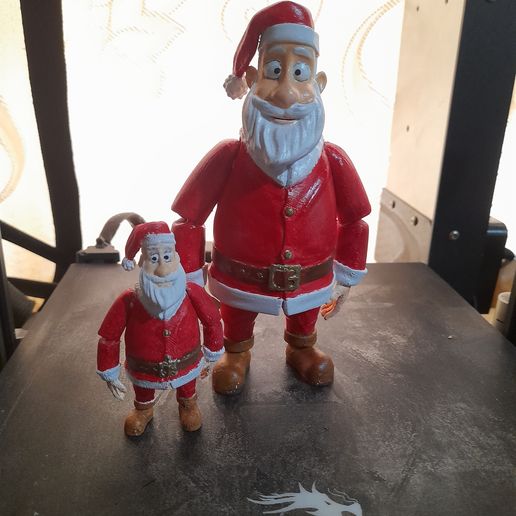 20241117_101117.jpg 🎅 Santa Claus Print-in-Place - The Most Festive Articulated Christmas Model!