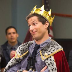 Eg8_pDEWoAYB64g.jpg STL file King Jake Peralta Brooklyn 99 - Brooklyn Nine Nine - Nine Nine・3D printing model to download